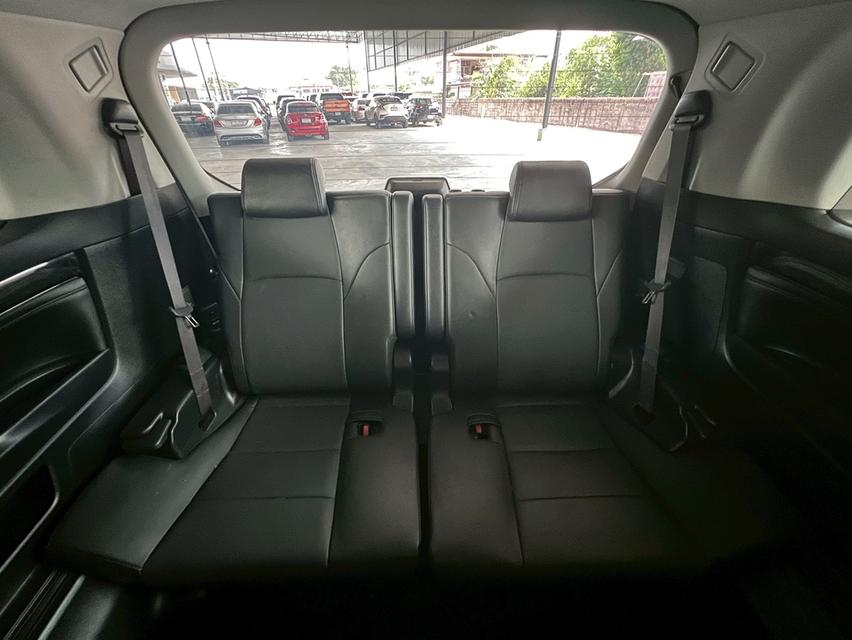 ปี 2018 TOYOTA VELLFIRE, 2.5 HYBRID ZR G E-Four 15