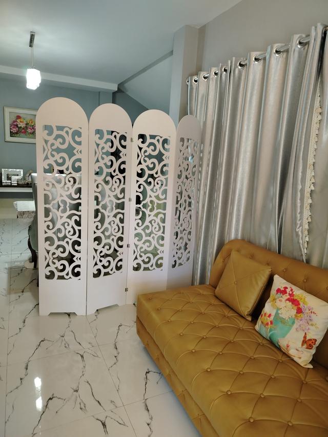 Uายบ้าน2ชั้น​มี4ห้องนอน​3ห้องน้ำ​พื้นที่50​ตารางวา​ราคา3ล้านฟรีโอน​ รว 9