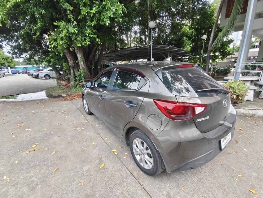 รถมาสด้า2 เบนซิน 1.3 ปี2016 ตัวtop 2