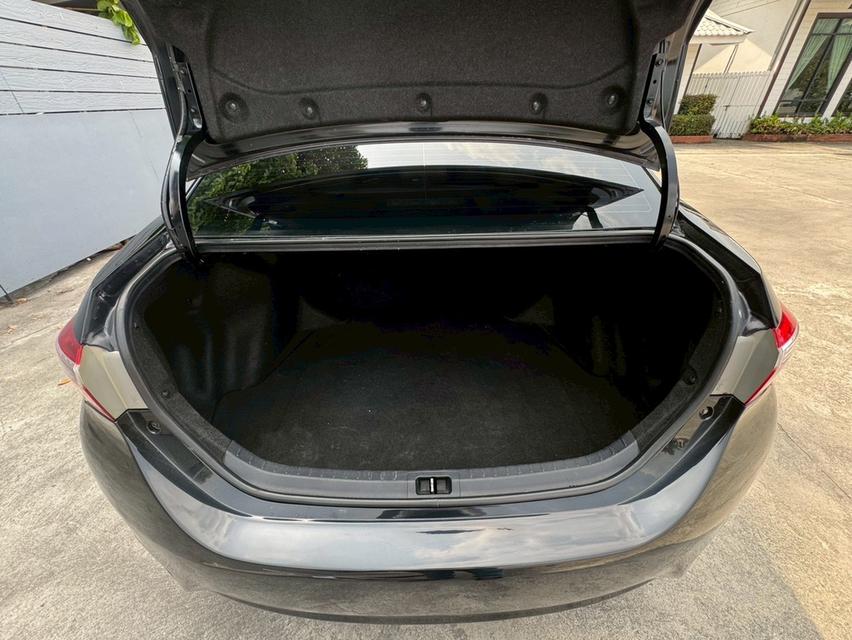 Toyota Altis 1.6G AT 2014 สีดำ รูปที่ 8