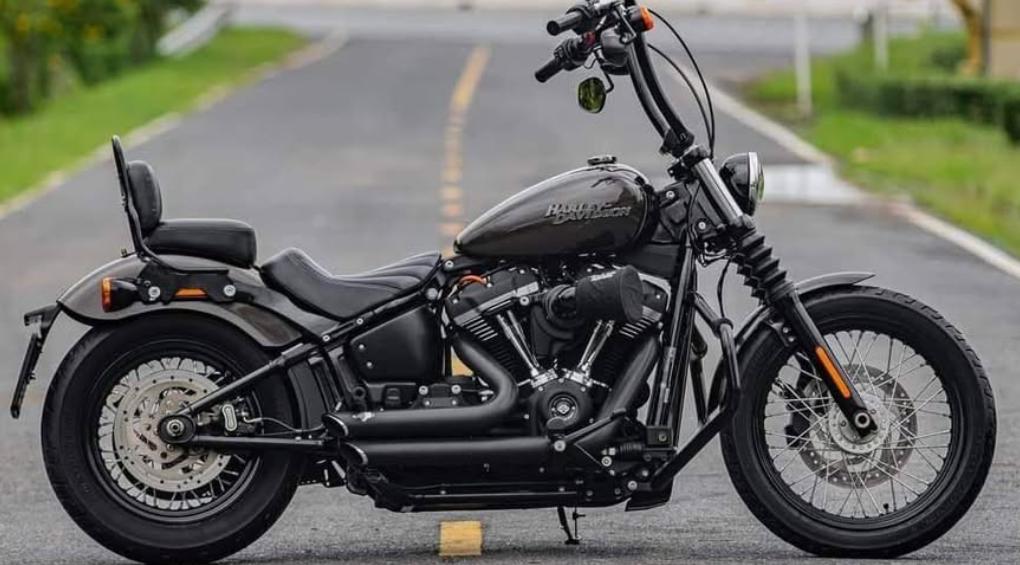 Harley Davidson Street Bob 2021  3