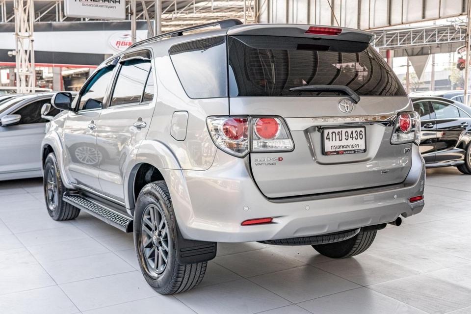 รหัสNP9436 TOYOTA FORTUNER 3.0V 2WD 2015 9