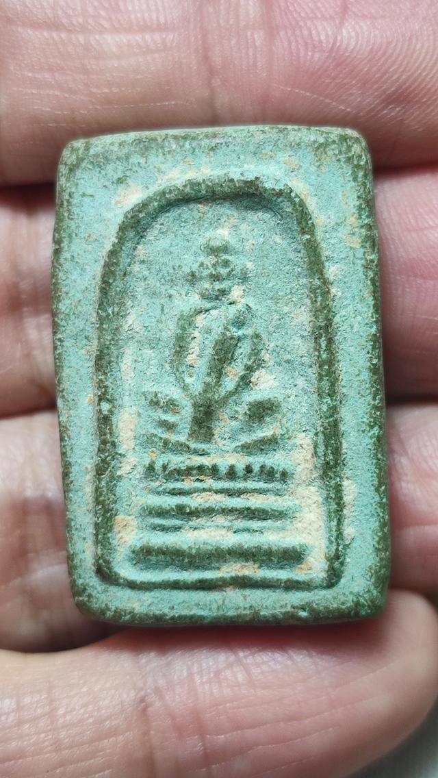 พระเครื่องเนื้อเก่า พระบ้าน