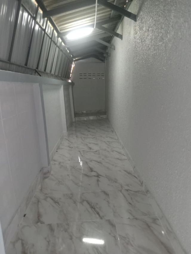 ขายทาวน์เฮาส์ 2 ชั้น หมู่บ้านเจริญลาภ 3 ปทุมคลอง 4 คลองหลวง บิ้วอินใหม่ ใกล้ม.ธรรมศาสตร์ ถูกสุดในย่านนี้ 10