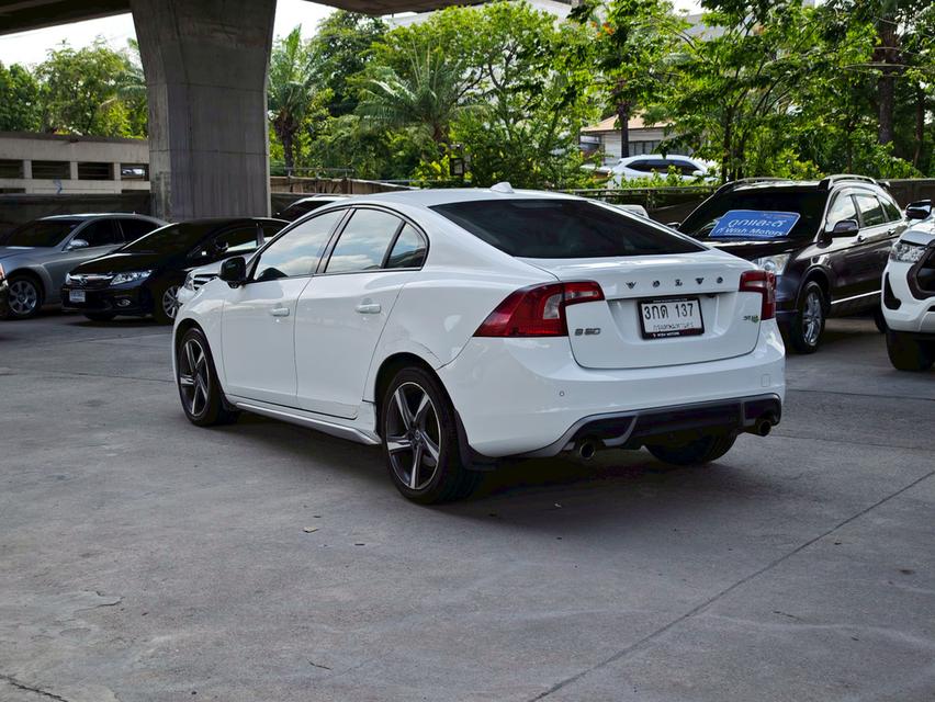Volvo S60 Drive S 7