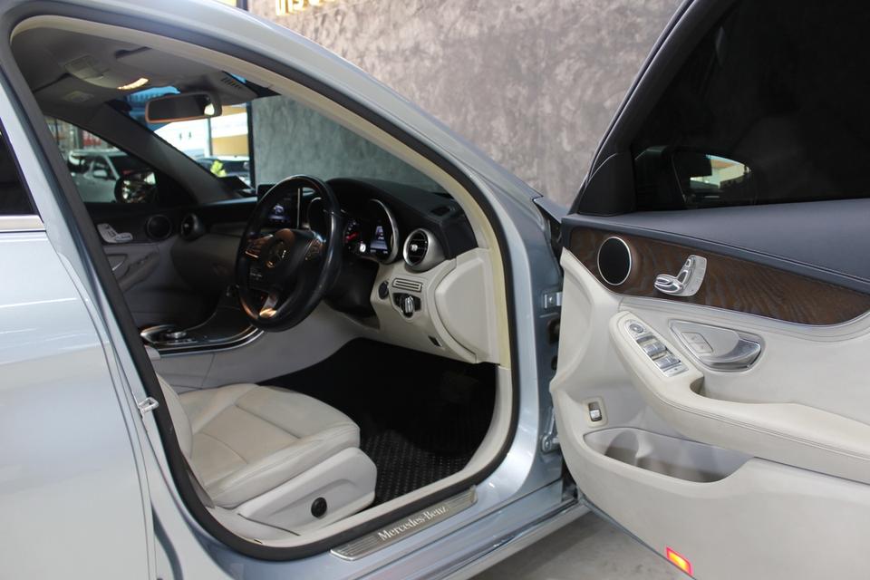 รหัสรถ JRS4556  C300 Bluetec Hybrid (W205) ปีผลิต: 2015 รูปที่ 18