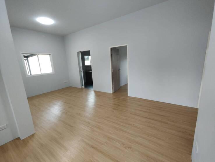 ขายบ้านเดี่ยว อำเภอสันกำแพง พร้อมอยู่ 3 ห้องนอน 2 ห้องน้ำ 2 ที่จอดรถเนื้อที่ 60 ตารางวา ราคา 2.23 ล้านบาท 2