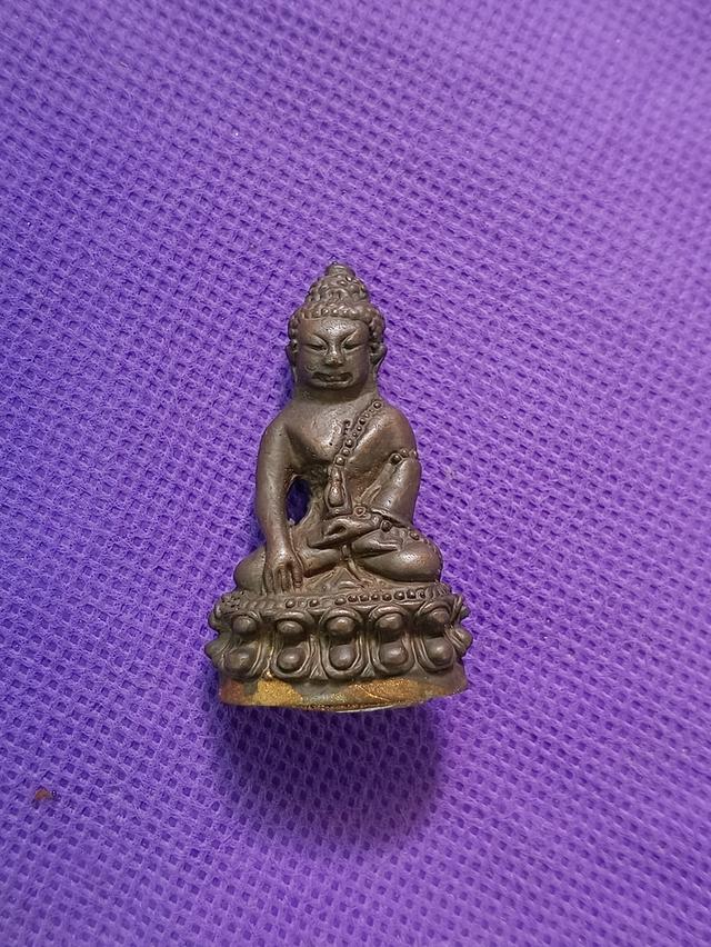 เปิดบูชาพระเก่าเก็บสะสม รูปที่ 4