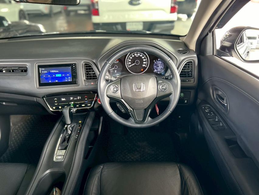 ปี 2019 HONDA HRV, 1.8 E โฉม ปี14-21  สีเทา เกียร์ออโต้ เบนซิน รถบ้านแท้ 13