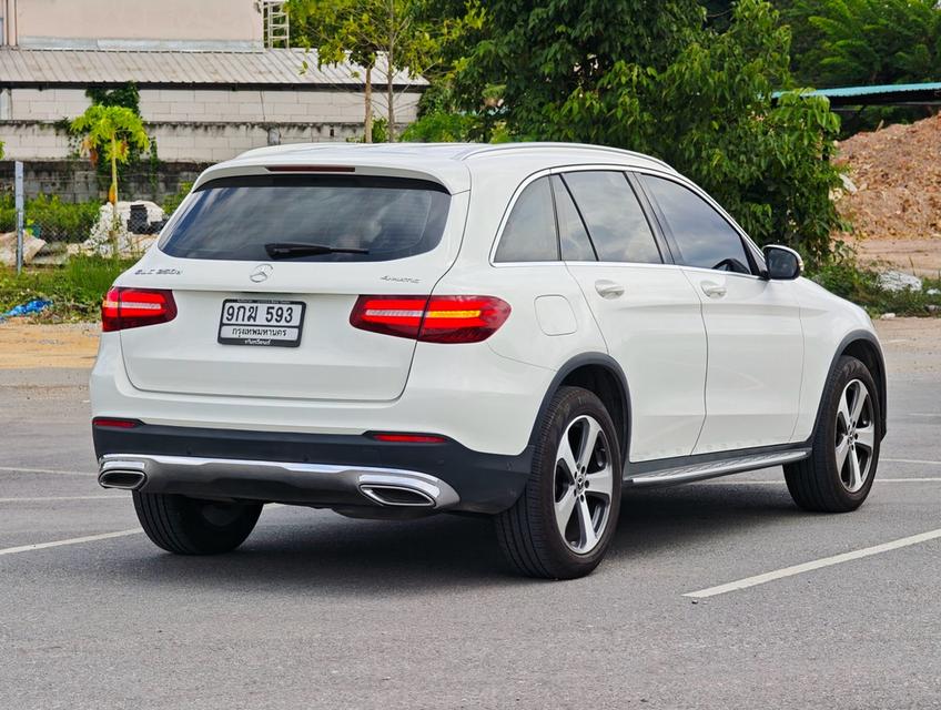 Mercedes-Benz GLC250d Off-Road ปี 2018 รูปที่ 8