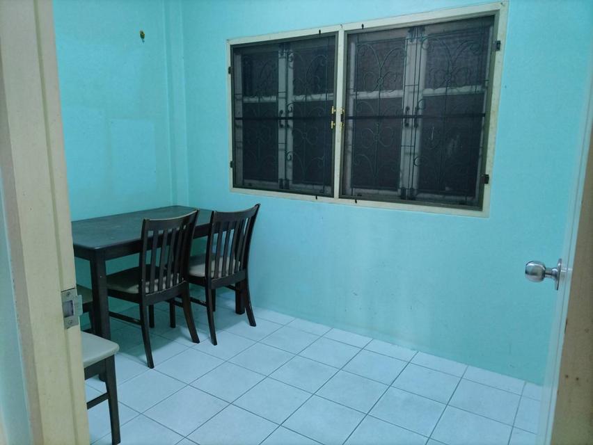 ทาวน์เฮ้าส์ 21 ตร.ว. 2ชั้น 4นอน 2น้ำ ม.ปิยวรารมย์1 บางบัวทอง(ถ.บางกรวย-ไทรน้อย) 10