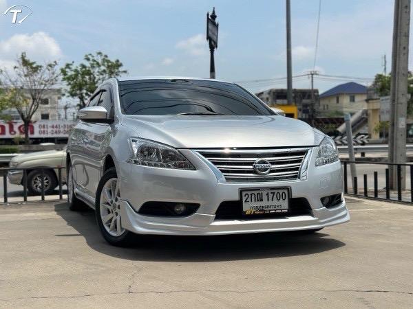 2013 Nissan Sylphy 1.8 V navi ประวัติศูนย์ ทุกระยะ