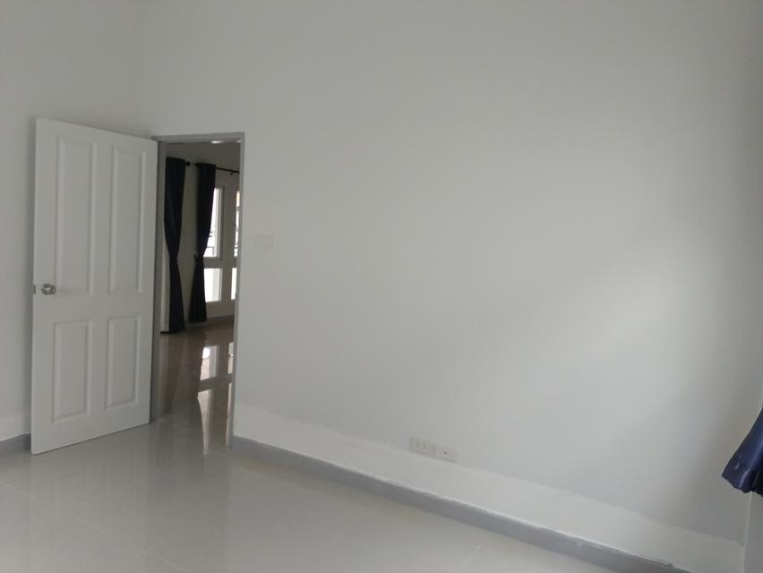 บ้านเช่าสไตล์โมเดิร์น ใกล้ ม.อีเทค 14