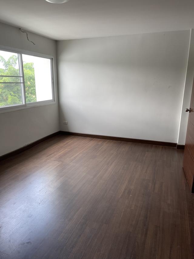 โฮมออฟฟิศทำเลลดีขายหรือเช่า 6