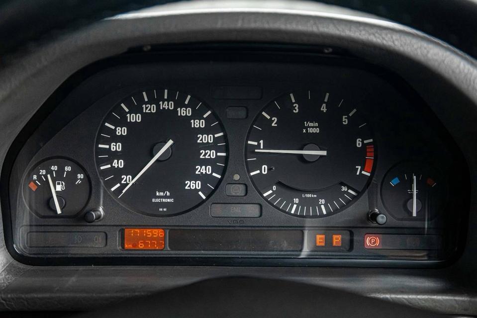 (แจ้งรหัสรถ PR53) Bmw 730IA ( e32 ) ปี 1993 รูปที่ 15