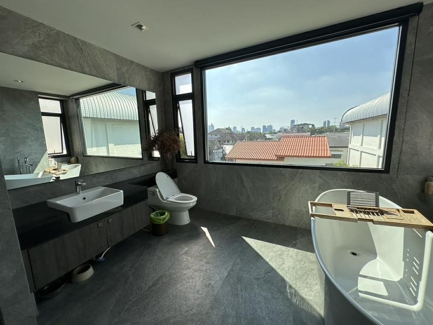 บ้านเดี่ยว3ชั้นลาดพร้าว 5