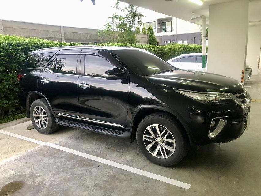Toyota Fortuner 2.8V 2015 āļĢāļđāļāļāļĩāđ 5