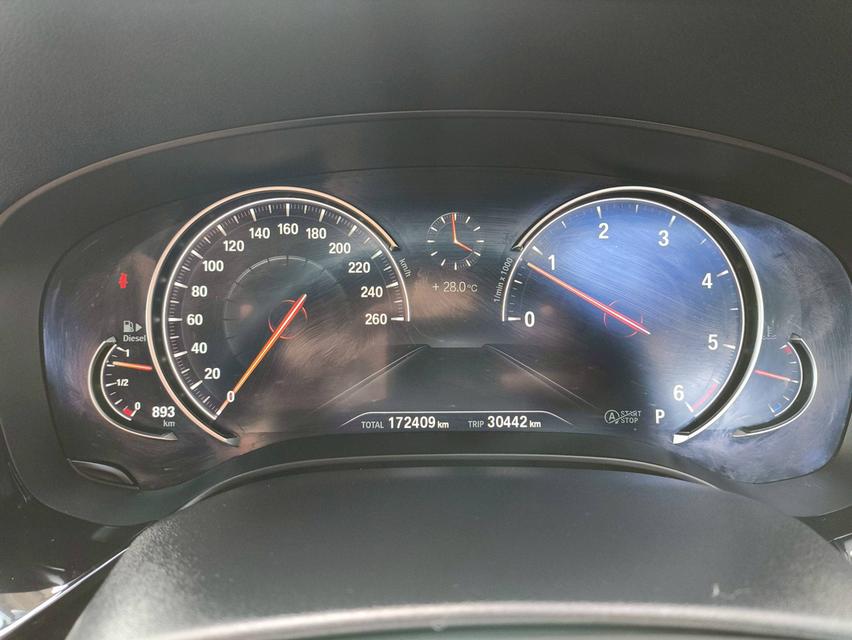 รถเข้าใหม่! BMW 520d Sport ปี 2017 (จด 2018) สีขาว 9