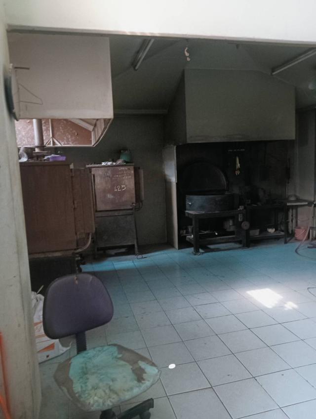 ขายอาคารพาณิชย์ 64 ตร.วา 3.5 ชั้น พระราม 2 ซอยสะแกงาม 35/1 พื้นที่ใหญ่ต่อเติมใหม่ เหมาะทำธุรกิจ 5