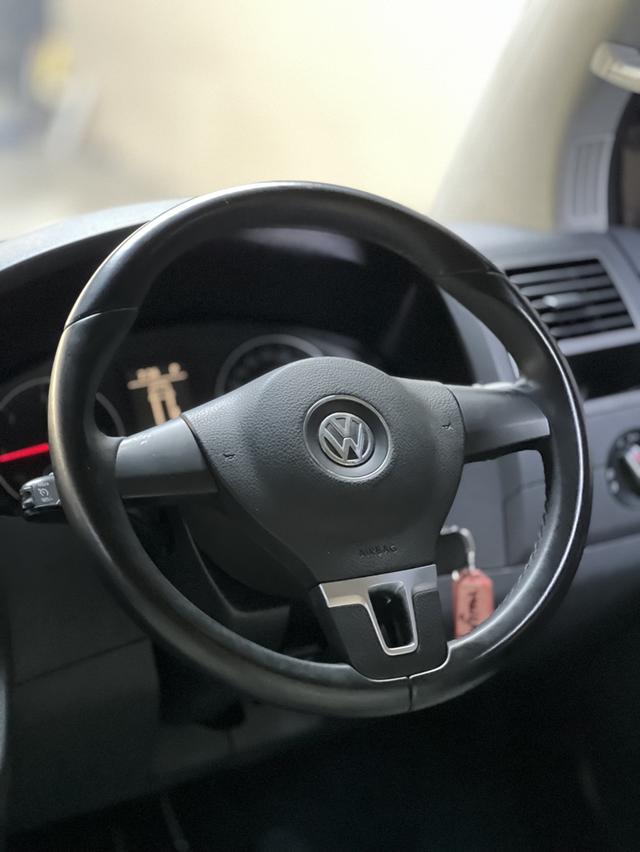 Volkswagen Caravelle 6