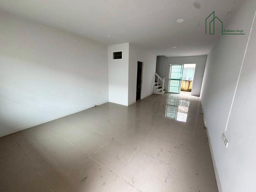 ทาวน์โฮม หมู่บ้านพิศาล สุวรรณภูมิ บางนา ใกล้ ม. หัวเฉลียว 5