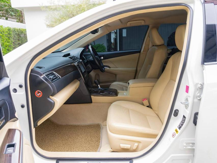 TOYOTA CAMRY 2.5 Hybrid Navi Sedan ปีจด 2016ประกันเครื่องยนต์ เกียร์หลังการขาย 3 ปี /30,000 Km. รูปที่ 14