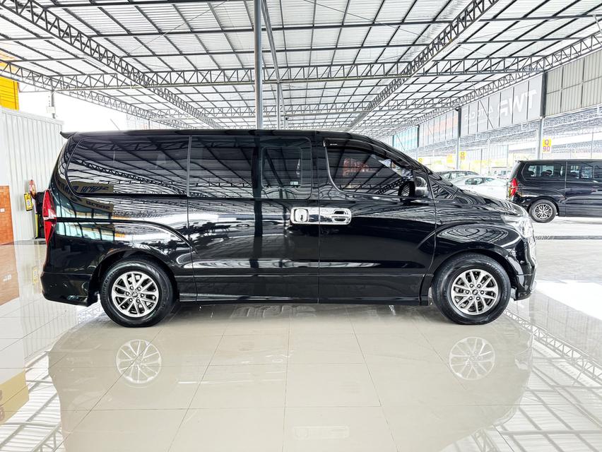 Hyundai H-1 2.5 Deluxe (ปี 2019) Wagon AT รถสวย คุณภาพดี ราคาถูก ไมล์น้อย ฟรีดาวน์ รถมือสอง 3