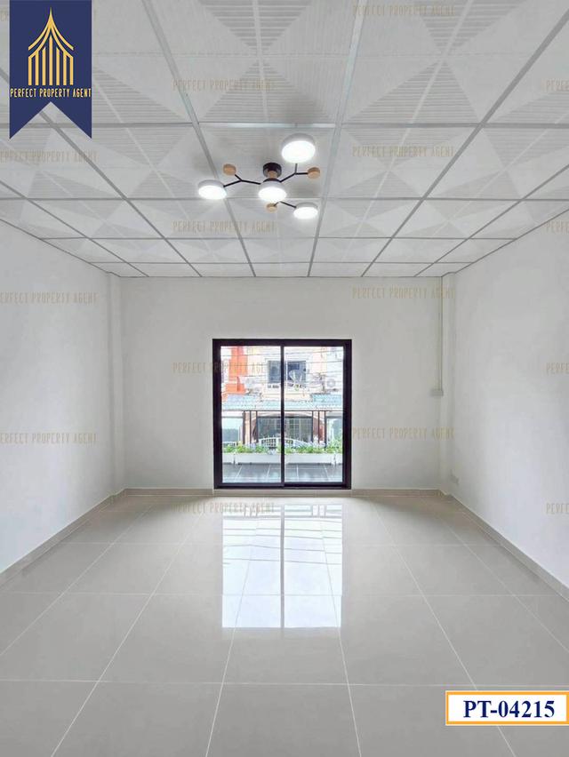 ทาวน์เฮาส์มนวดีกรีนพาร์คบางบัวทองราคาย่อมเยาว์ 13