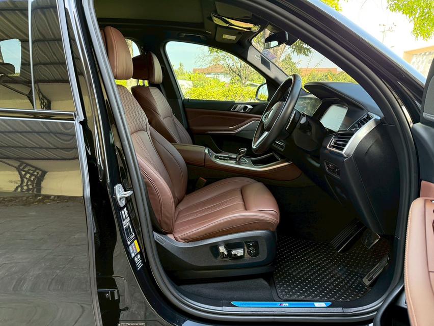 รหัสรถ PBG9999 BMW X5 xDrive45e M Sport ปี 2022 7