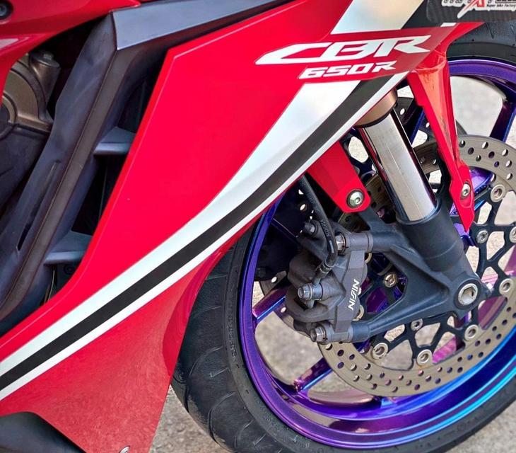 Honda CBR650R ปี 20 สีแดงแจ่ม 3