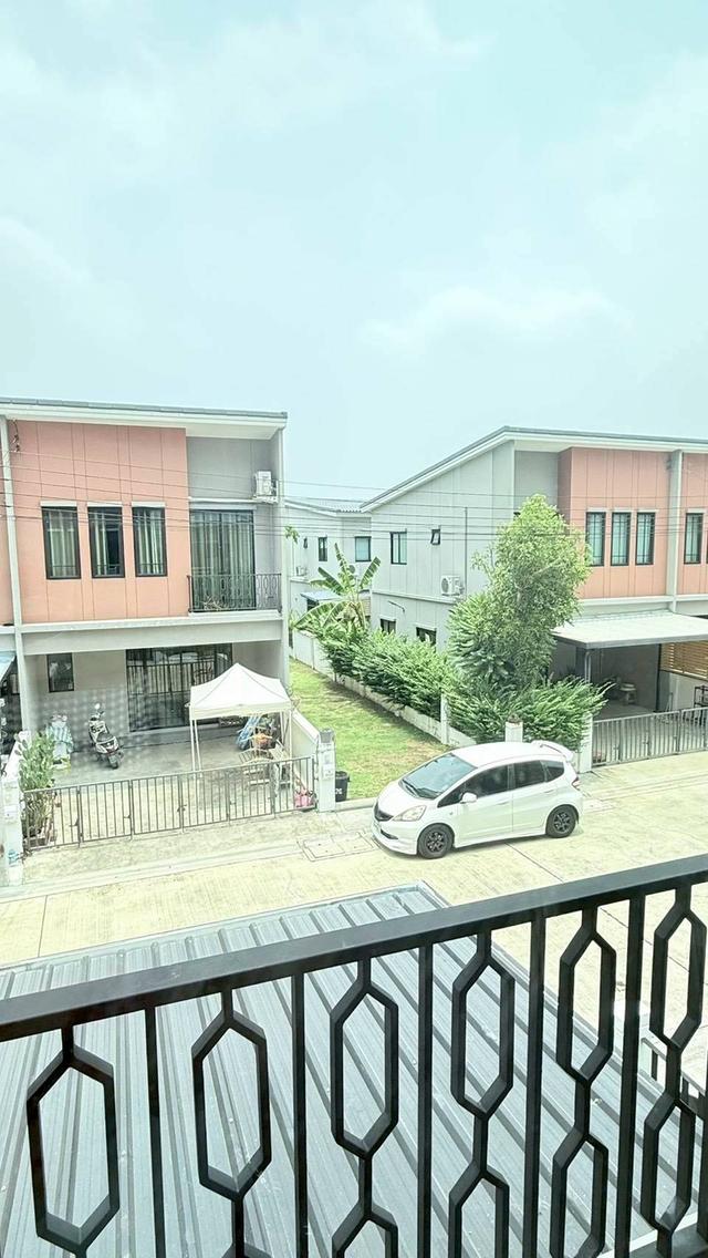 ทาวน์เฮ้าส์ หลังมุม นนทบุรี  บางใหญ่ หมู่บ้านชวนชื่น นัดทำบ้าน 085-318-6868 คุณวา 15
