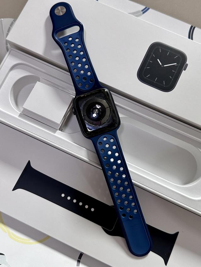 Apple Watch Series 5 3