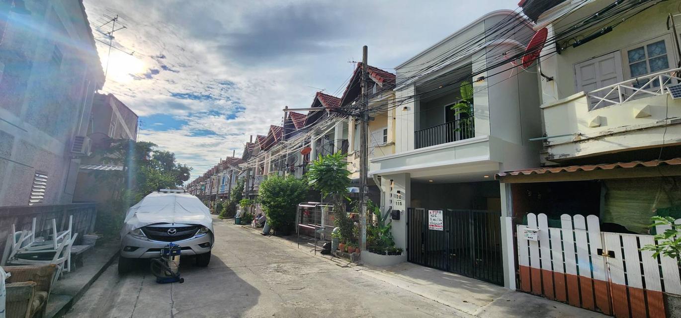 ขายทาวเฮ้าส์ หมู่บ้านเลิศอุบล 16 ตรว. รามอินทรา 65 16