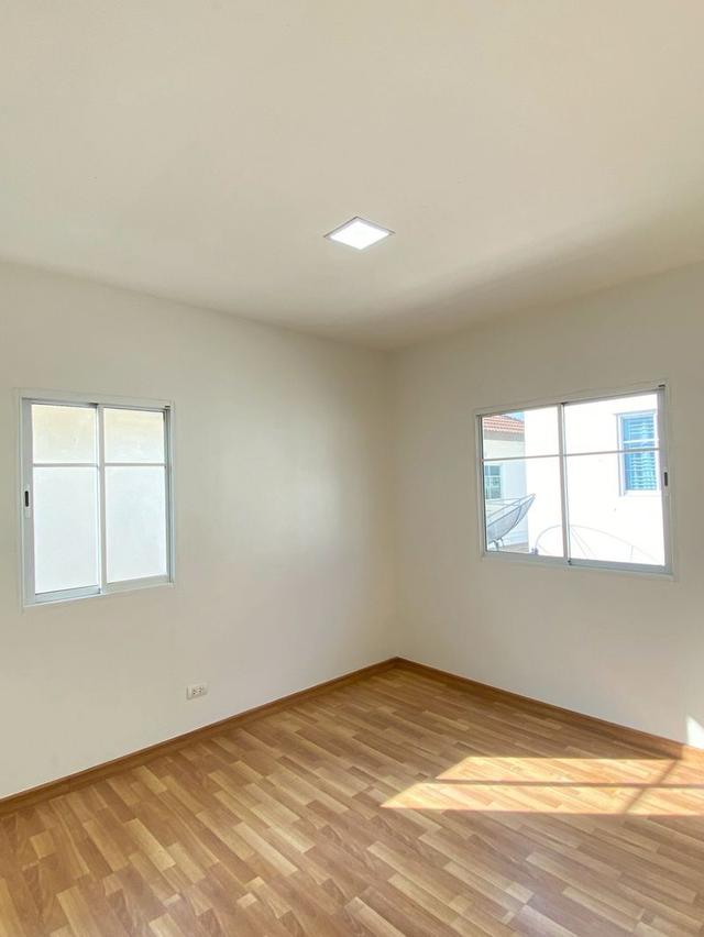 ขายบ้านเดี่ยว 2 ชั้น เนื้อที่ 52.9 ตร.ว.หมู่บ้านภัสสร 19 ซอย 36 ถนนจตุโชติ แขวงออเงิน เขตสายไหม กรุงเทพฯ 10