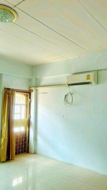 ฟู้ดแลนด์ ศรีนครินทร์ 350ม. บางจาก ใกล้MRT ศรีแบริ่ง 900 ม.อาคารพาณิชย์ 4.5 ชั้น 4 นอน 4 น้ำ 20 ตร.ว.350 ตร.ม. 3