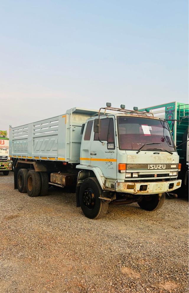 Isuzu Rocky 240 ปี 1995 2