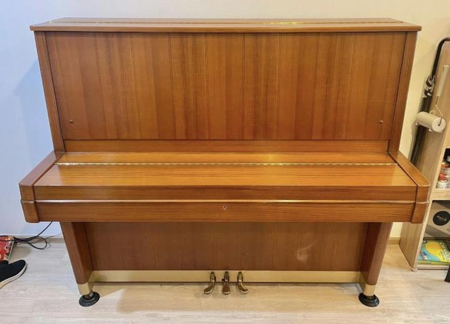 Piano Yamha U7 2