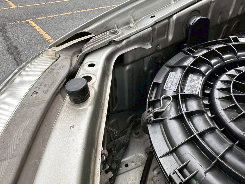 Toyota Fortuner 3.0 V เกียร์ Auto ขับ 4 สีบรอนซ์ทอง ปี2006 17