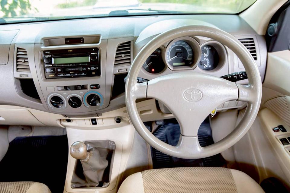 Toyota Vigo Prerunner Double Cab 4 ประตู 3.0E ดีเซล มือเดียวป้ายแดง ปี 2006  16