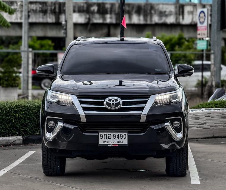 ขาย Toyota Fortuner 2.8V 4wd ปี20