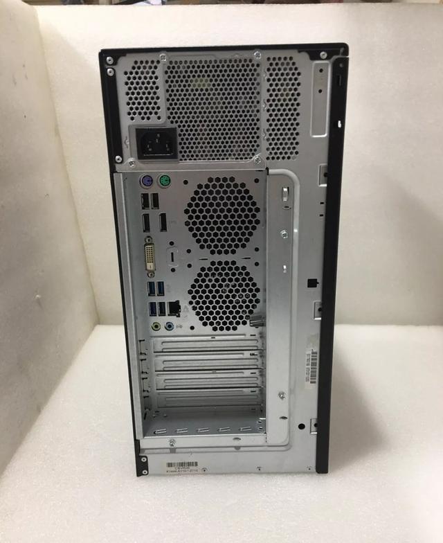 Fujitsu Espriimo P958 5