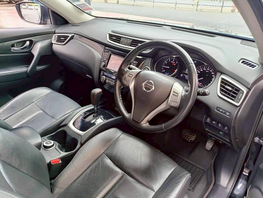 Nissan Xtrail 2.0V Hybrid 4wd ปี16 12