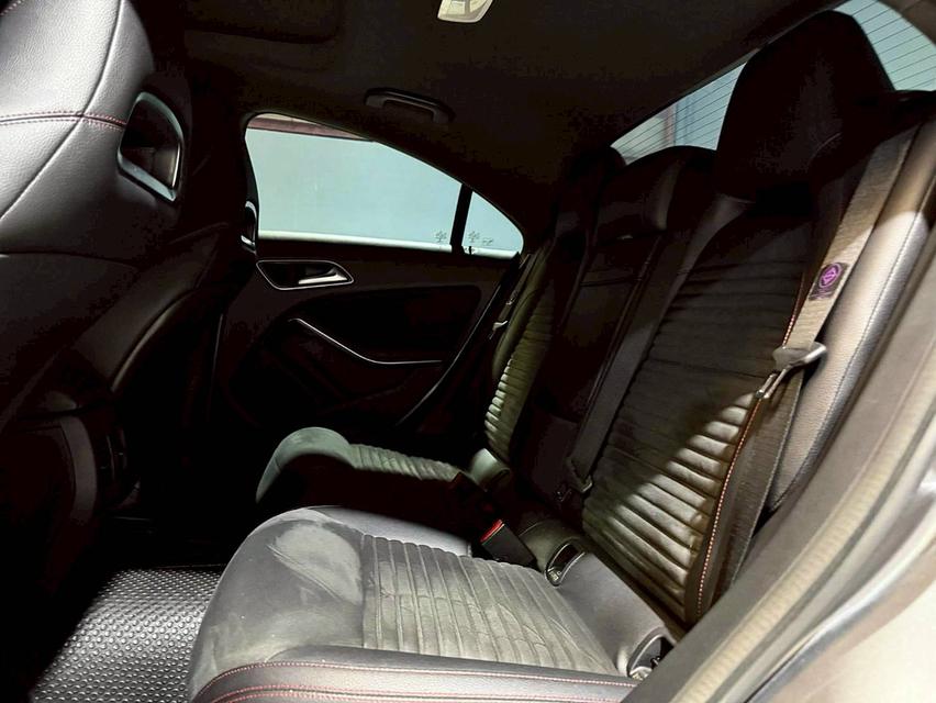 Mercedes-Benz CLA250 AMG Dynamic(W117) ปี 2016 รูปที่ 12