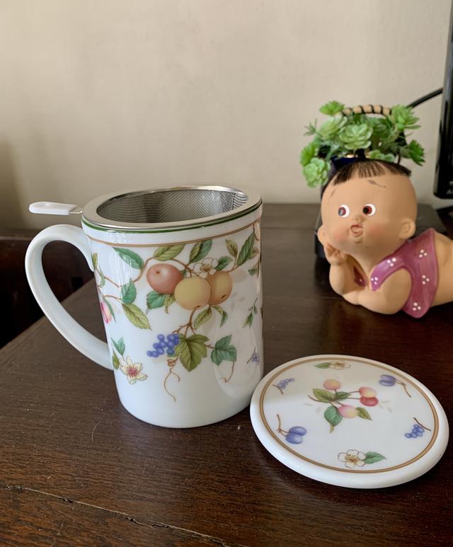 ชุดถ้วยมัคเซรามิคใส่ชาพร้อมกรองและฝาปิด จากอิตาลี รูปที่ 2