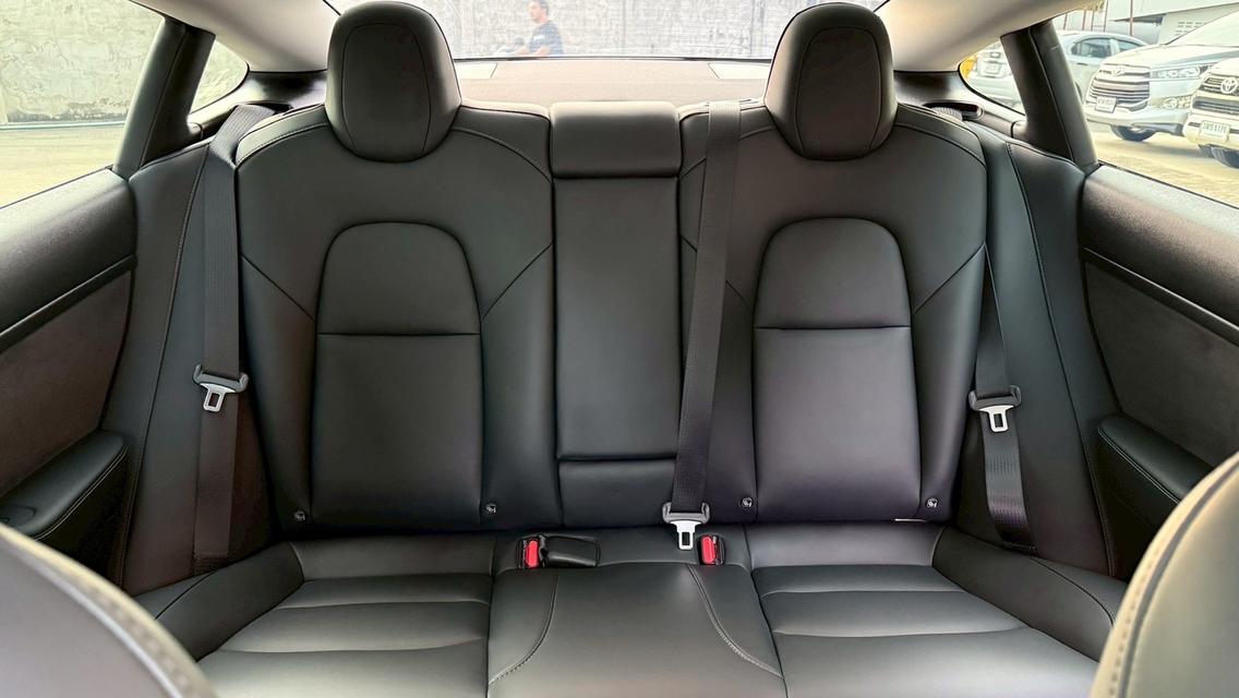 รหัสรถ PBG9999 TESLA Model3  Performance AWD ปี2023 9