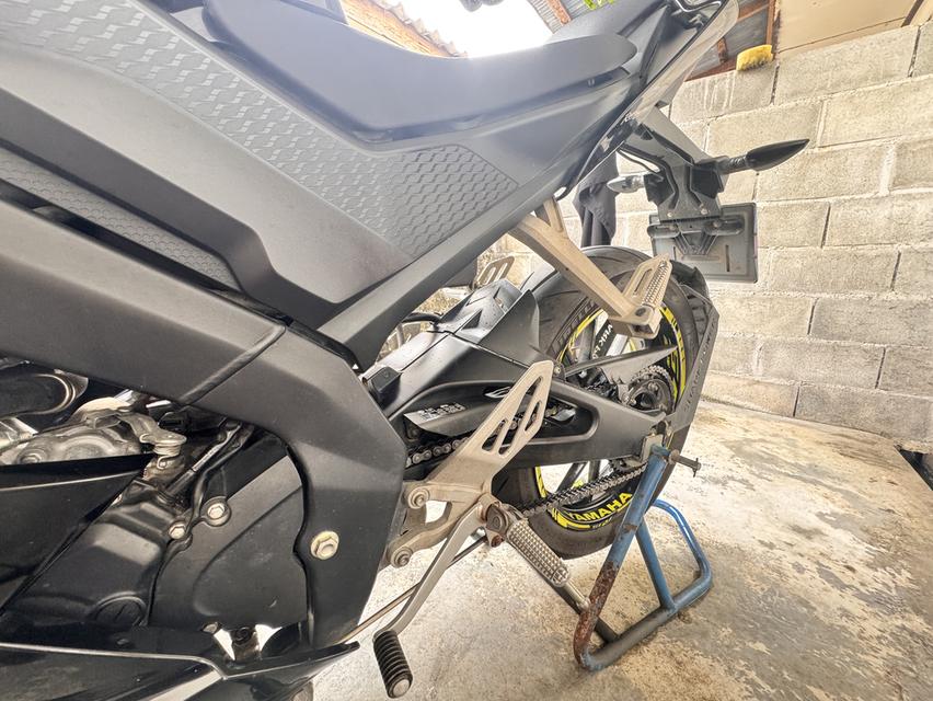 YZF-R15 Monster Energy Yamaha MotoGP Edition [2019] 11