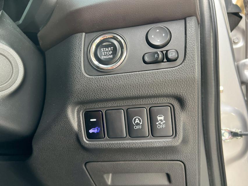 ขายรถ Mitsubishi Xpander 1.5 ปี 2022 สีเทา เกียร์ออโต้ 18