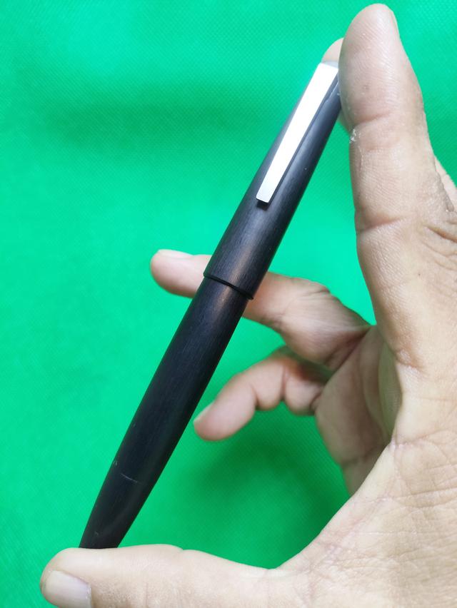 ปากกา ลามี่ รุ่น Lamy 2000 Nib 18k-750 EF รูปที่ 7