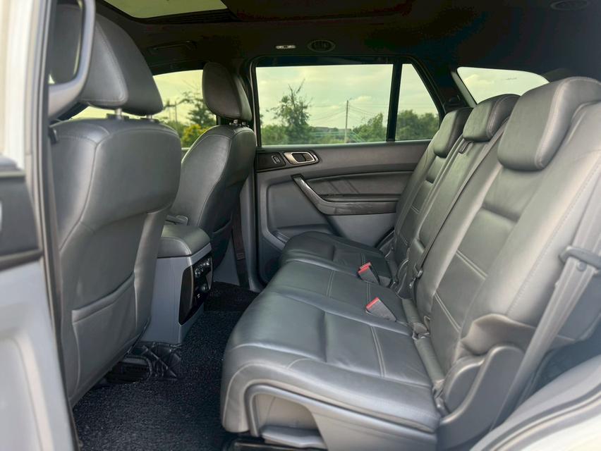 FORD EVEREST Wagon 4dr Titanium 7st Auto 6sp 2WD 2.2 DCT Y17สีขาว เกียร์ออโต้ 13