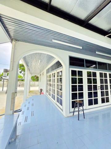 ตลาดสี่มุมเมือง 1.5 กม.4นอน คฤหาสน์กว้างขวาง 3น้ำ ใกล้ รร.พหลโยธิน 1.2 กม. 320ตร.ว. 1,280ตร.ม.ร้อมที่จอดรถจำนวนมาก 5